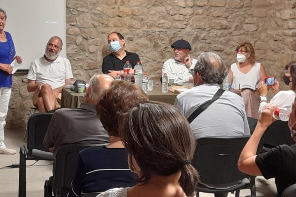 07-Carola Duran comenta el capítol d’Aiguafreda a les primeres postals